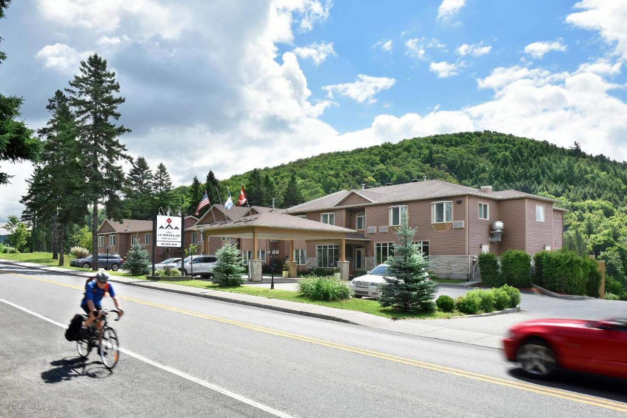凡尔赛酒店 Saint-Sauveur-des-Monts 外观 照片